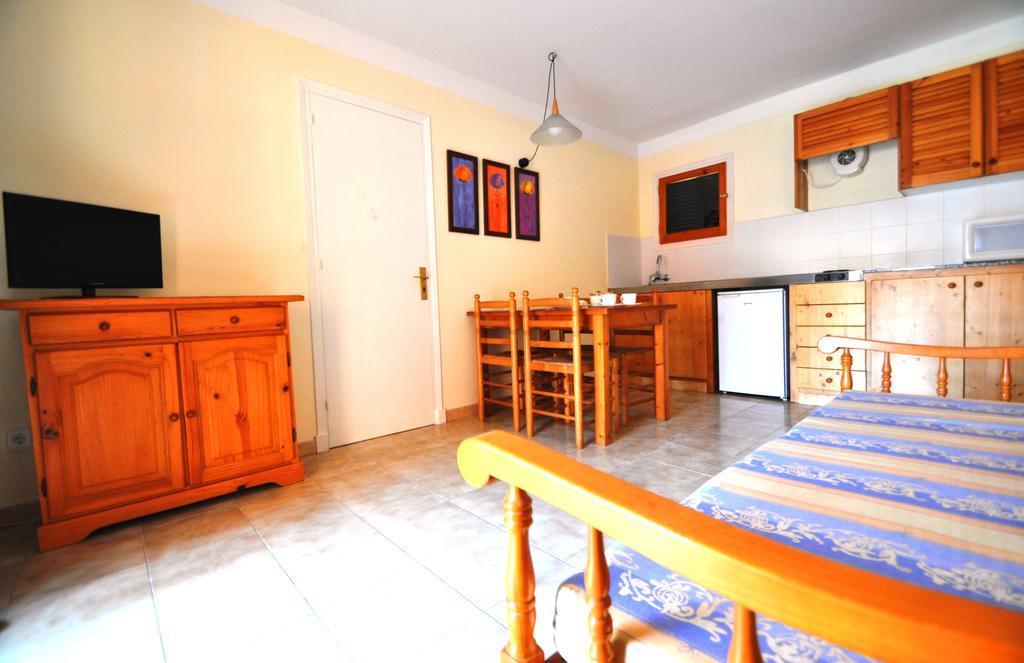 Sant Joan Apartaments - Adults Only Cala'N Blanes  Eksteriør bilde